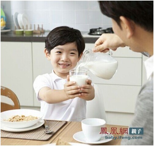 牛奶功效的差異與包裝有關(guān)(圖片來源:東方IC)